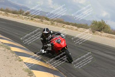media/May-05-2025-Moto Forza (Mon) [[3c1838c5e5]]/3-C Group/Session 2 (Turn 7 Inside)/